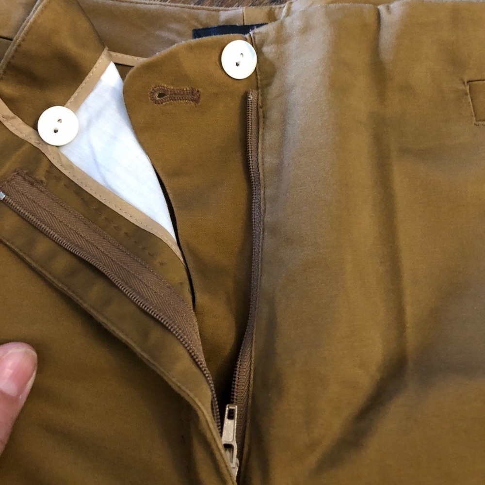 Beautiful Capri length jcrew khakis size 8 - Picture 4 of 5